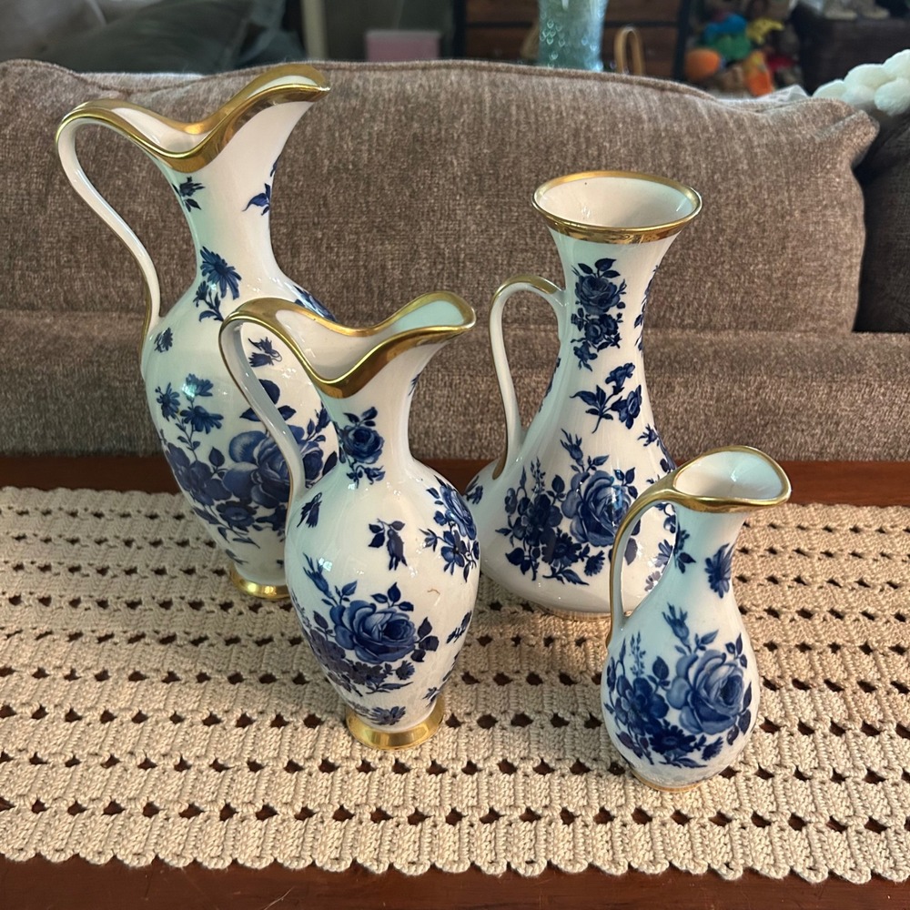 Echt Cobalt Bavaria Waldershof Germany Blue White Floral 22K Gold Pitcher Set